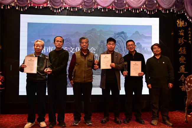 总结过往谋发展 凝聚合力启新程   